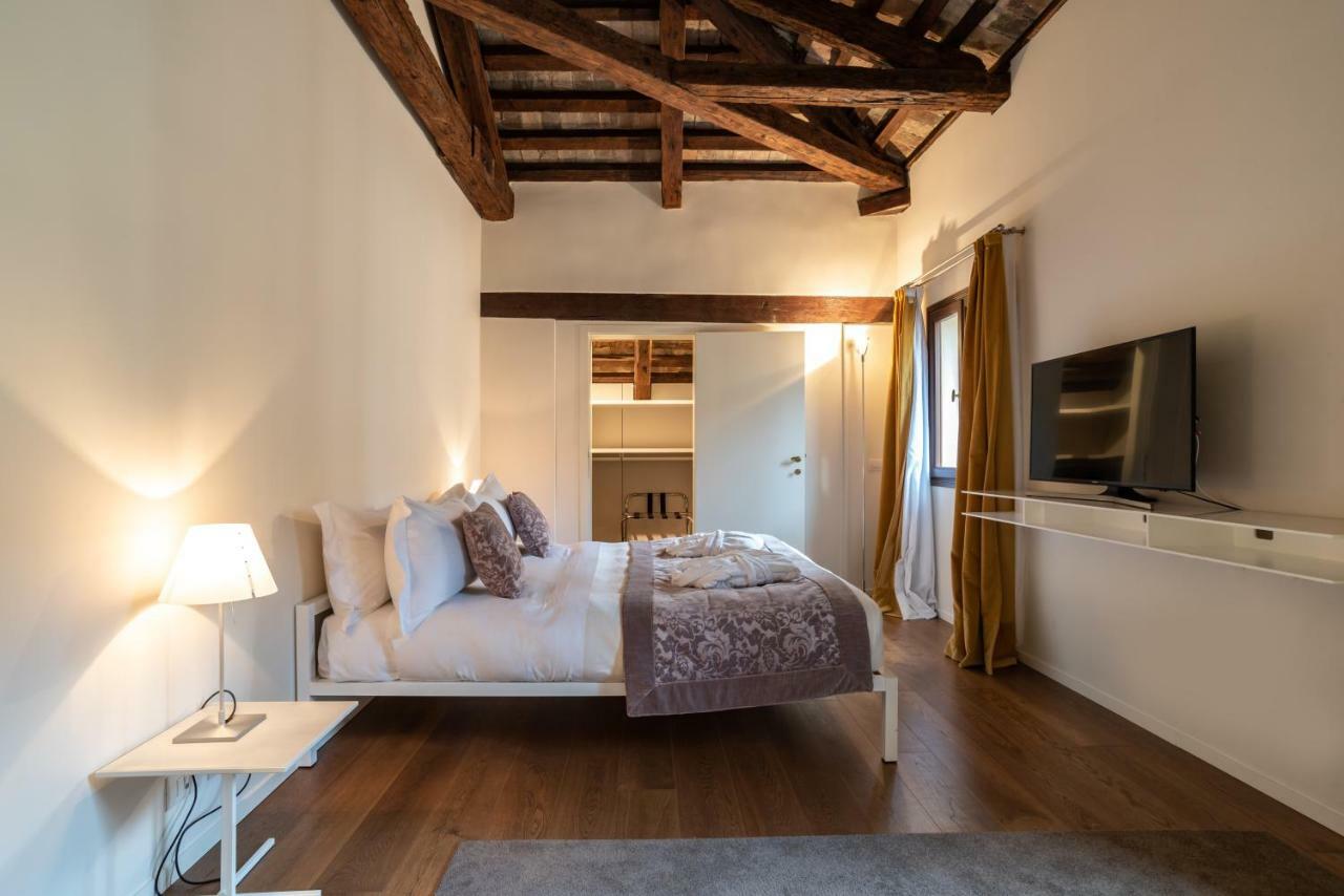 Palazzo Vendramin Costa Apartment Venice Luaran gambar