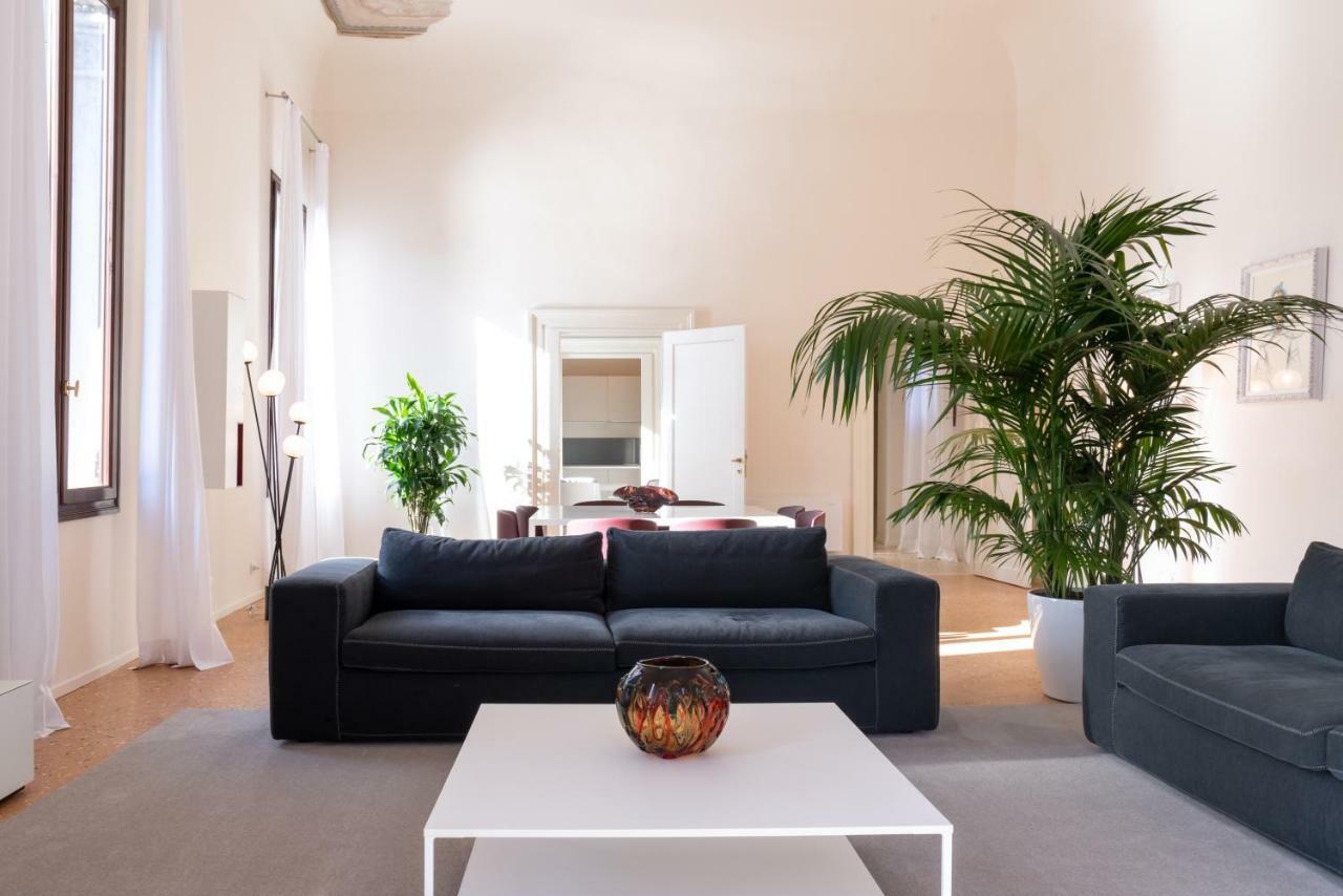 Palazzo Vendramin Costa Apartment Venice Luaran gambar