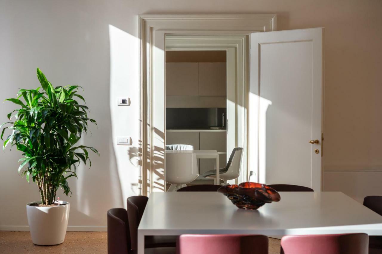 Palazzo Vendramin Costa Apartment Venice Luaran gambar
