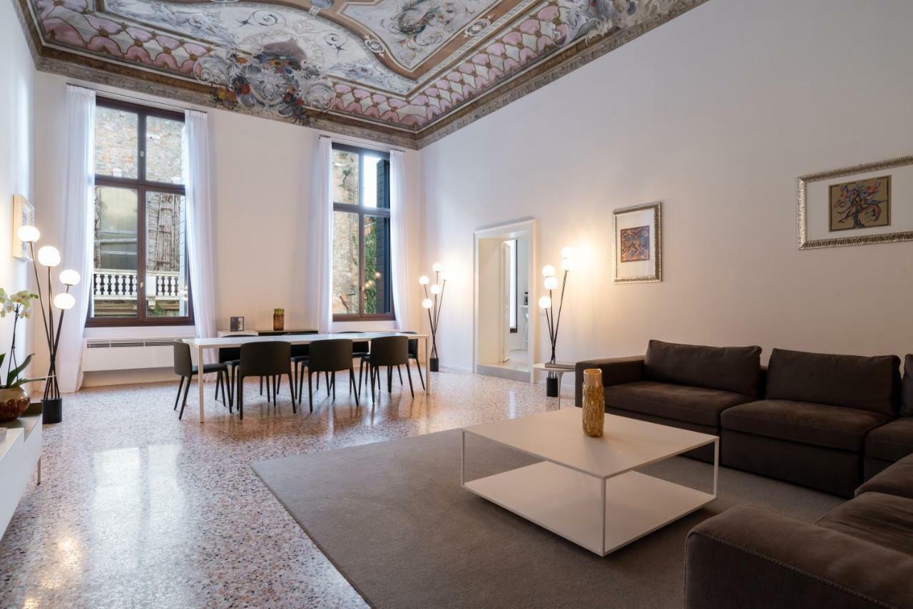 Palazzo Vendramin Costa Apartment Venice Luaran gambar