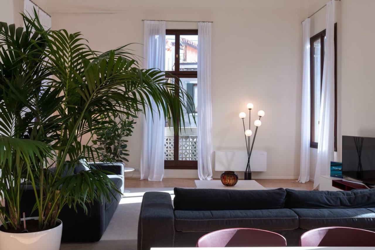 Palazzo Vendramin Costa Apartment Venice Luaran gambar