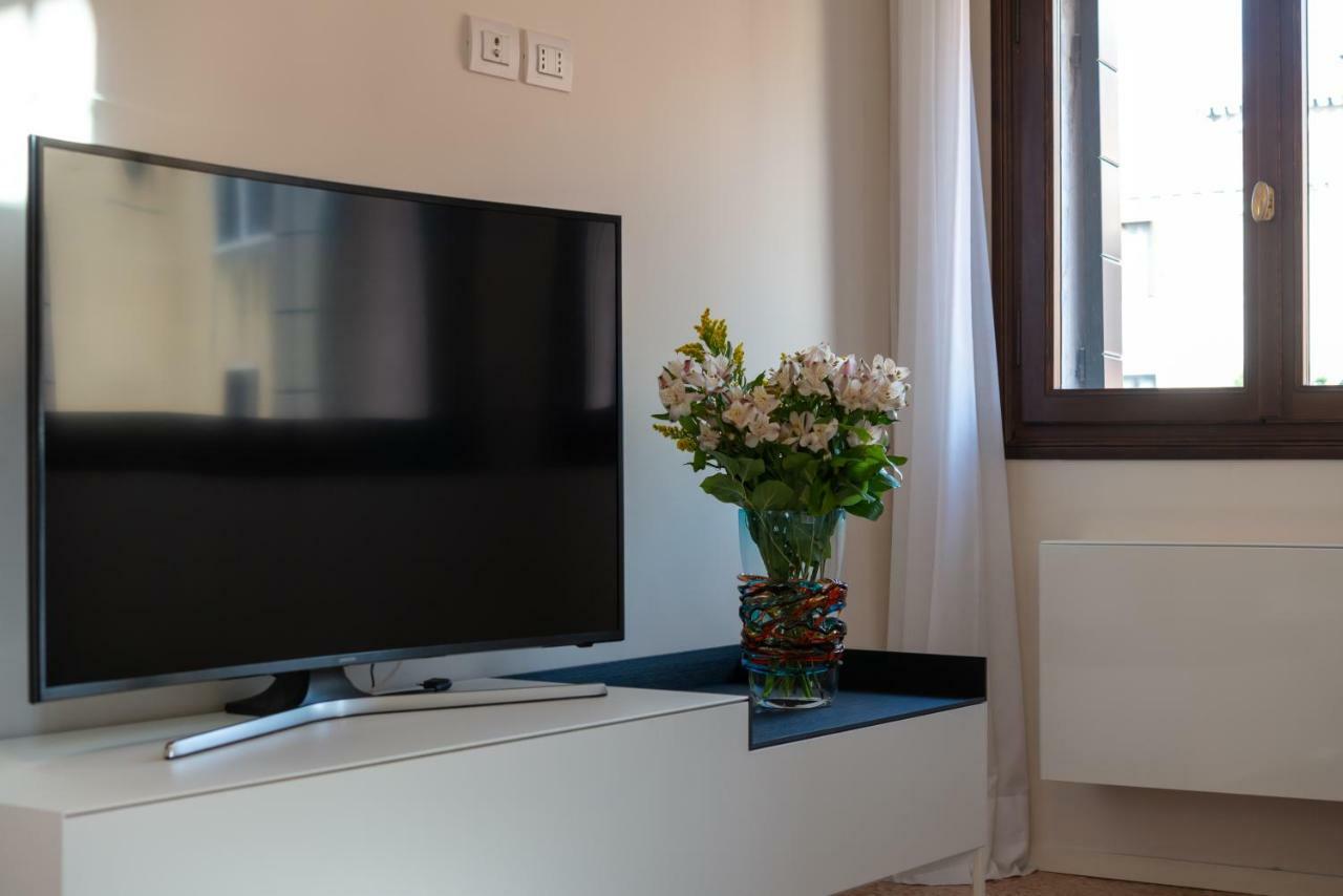 Palazzo Vendramin Costa Apartment Venice Luaran gambar